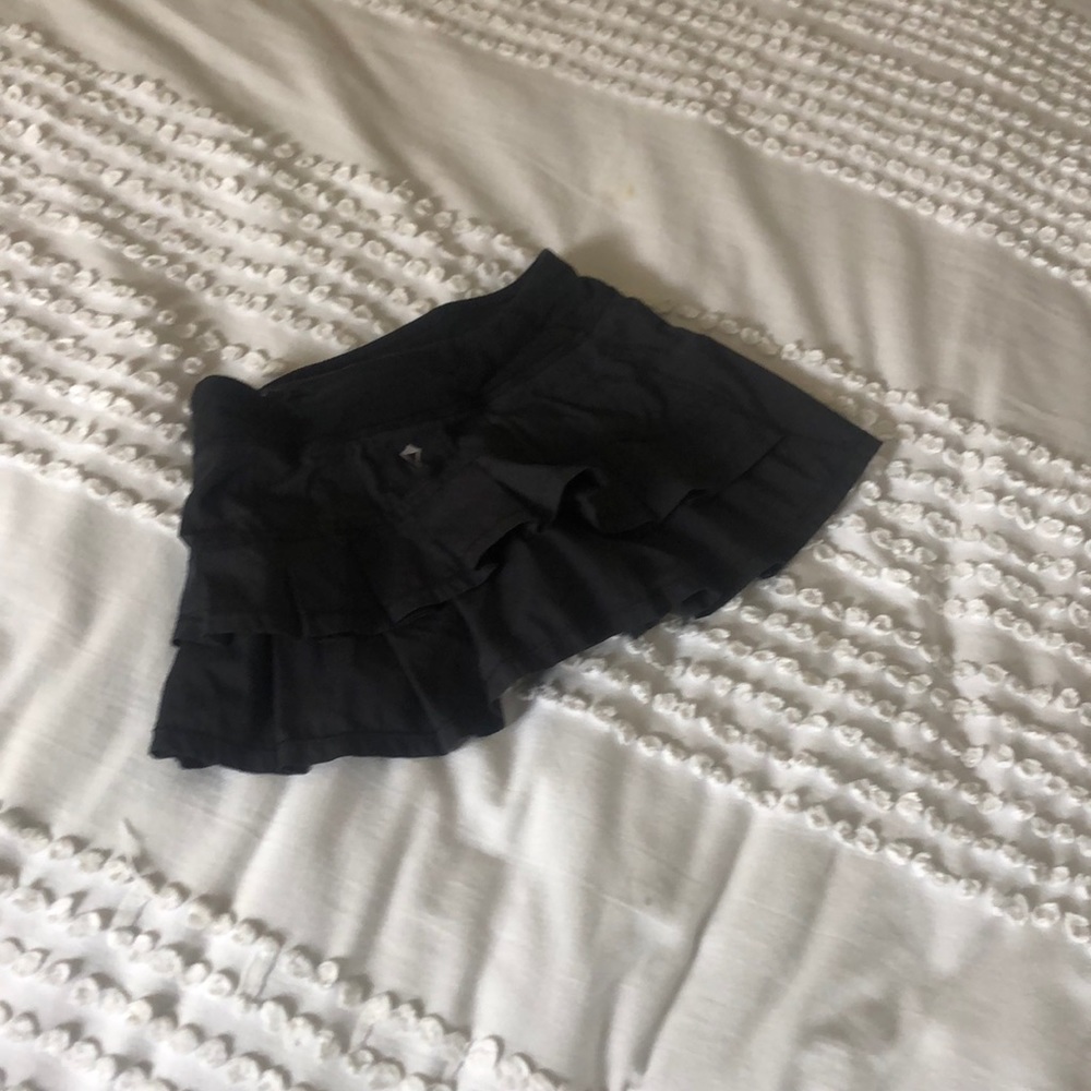 Sporty Black Ivivva Skirt!